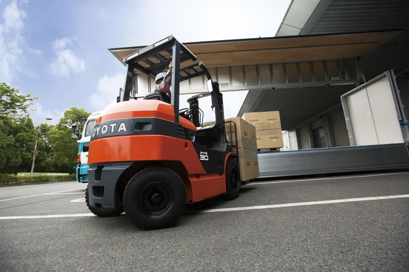 トヨタL&F岡山株式会社