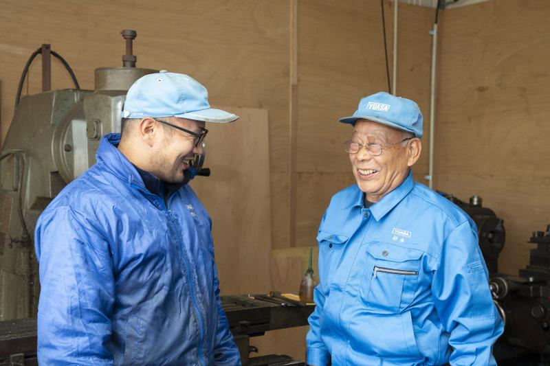 ユアサ工機株式会社