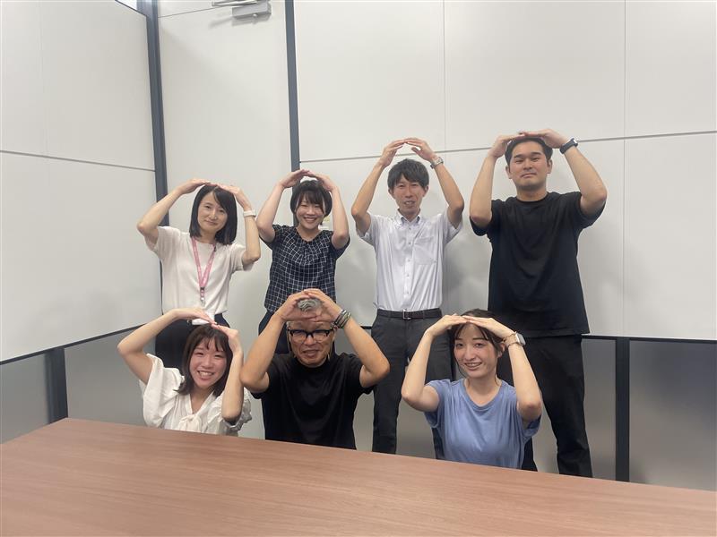 株式会社エブリイ